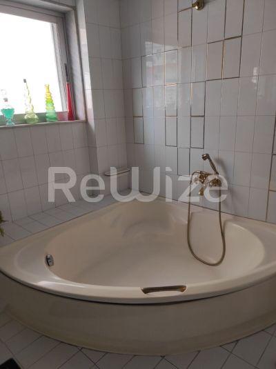 Photo 12,Μπάνιο,ΕΝΟΙΚΊΑΣΗ,Κατοικία,Διαμέρισμα,180τ.μ,€1,150,Βούλγαρη-Άγιος Ελευθέριος