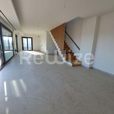 Photo 9,Σαλόνι,ΠΏΛΗΣΗ,Κατοικία,Μεζονέτα,120τ.μ,€660,000,Βυζάντιο