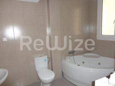Photo 6,Μπάνιο,ΠΏΛΗΣΗ,Κατοικία,Μεζονέτα,220τ.μ,€320,000,Αμπελόκηποι