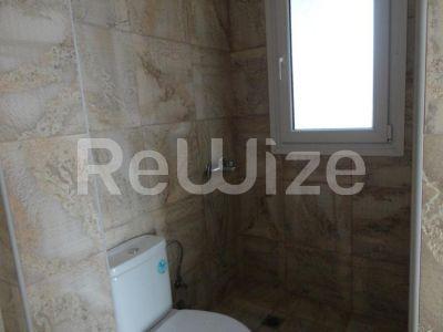 Photo 11,Μπάνιο,ΠΏΛΗΣΗ,Κατοικία,Μεζονέτα,220τ.μ,€320,000,Αμπελόκηποι